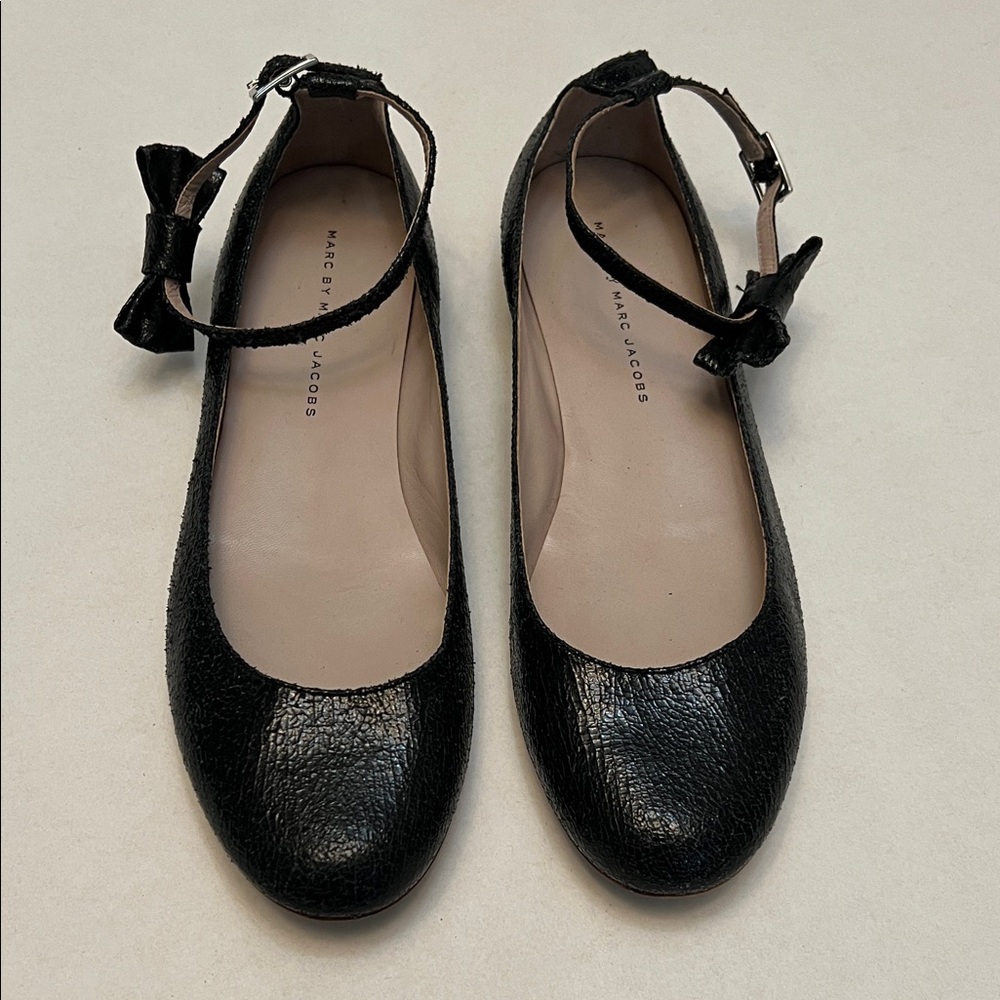 MARC BY MARC JACOBS BALLERINAS WITH BOW BLACK PATENT LEATHER SIZE 40=10